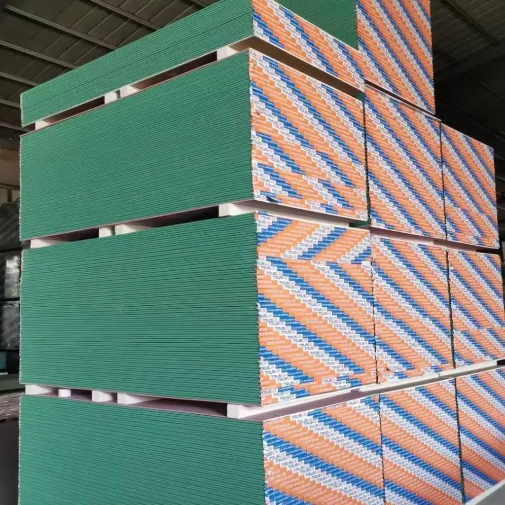 Can I Hang a 20 lb Mirror on Drywall?